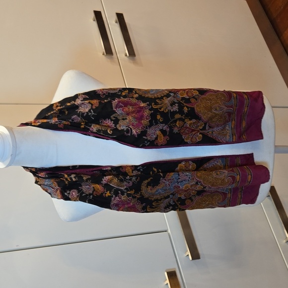 J.G Hook 100% Silk Paisley Scarf - Picture 3 of 6